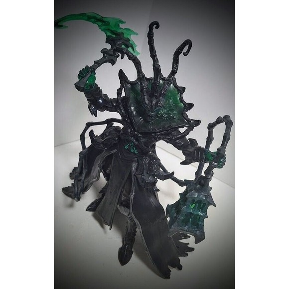 2021 RIOT GAMES SPIN MASTER LEAGUE OF LEGENDS CHAMPIONSHIP COLLECTION THRESH 6" - Picture 6 of 11